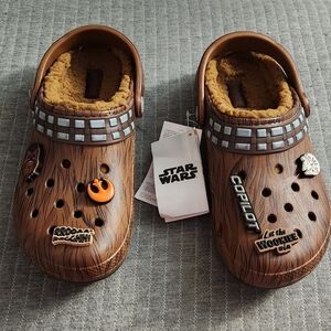 StarWars Official Chewbacca LINED Crocs w/jibbitz charms included Uni-sex M7/W9
